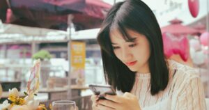 マッチングアプリの同時進行は何人まで？複数人とやりとりするコツのアイキャッチ画像